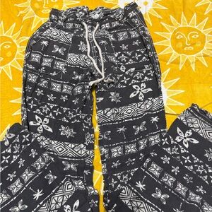 Kids Black and White Patterned Bottoms